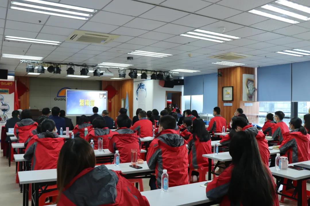 新起点 新但愿丨人生就是搏集团2020年总结大会成功进行！