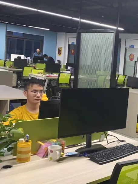 奋战一线丨人生就是搏人的假期这样过