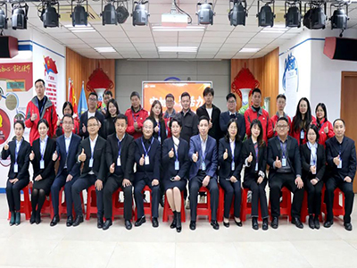 守初心 聚活力 创将来丨人生就是搏集团2022 年度总结赞美大会圆满实现