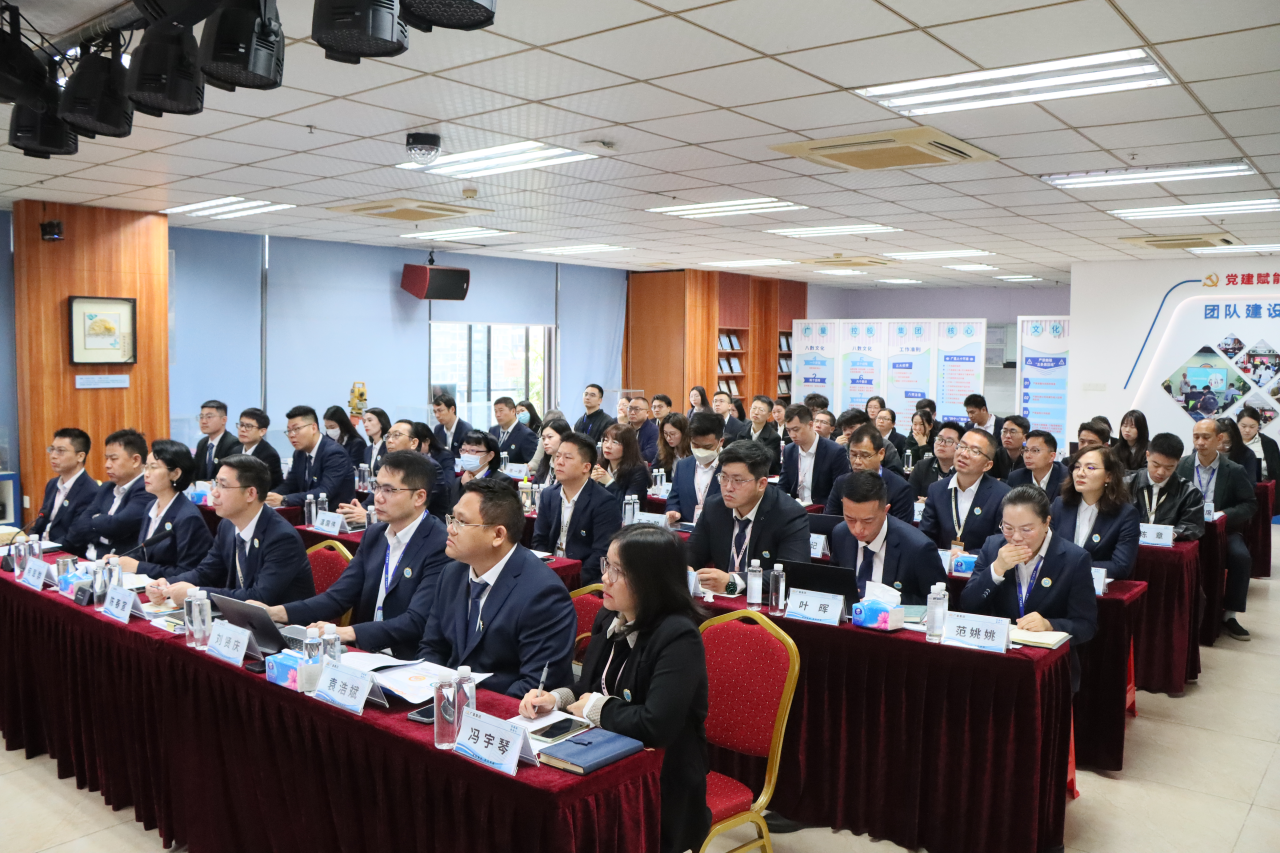 走过这一年，我们更有底气向前丨人生就是搏集团 2025 年终总结大会